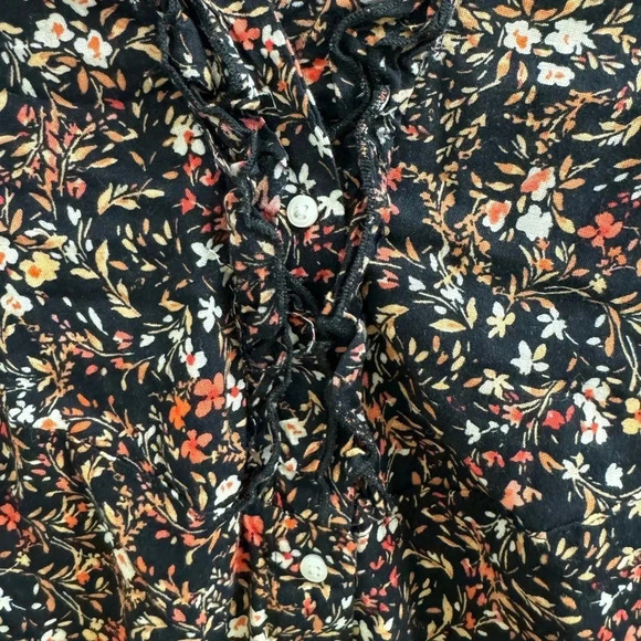 Old Navy size S long sleeve ruffle button front black floral blouse - Picture 4 of 8